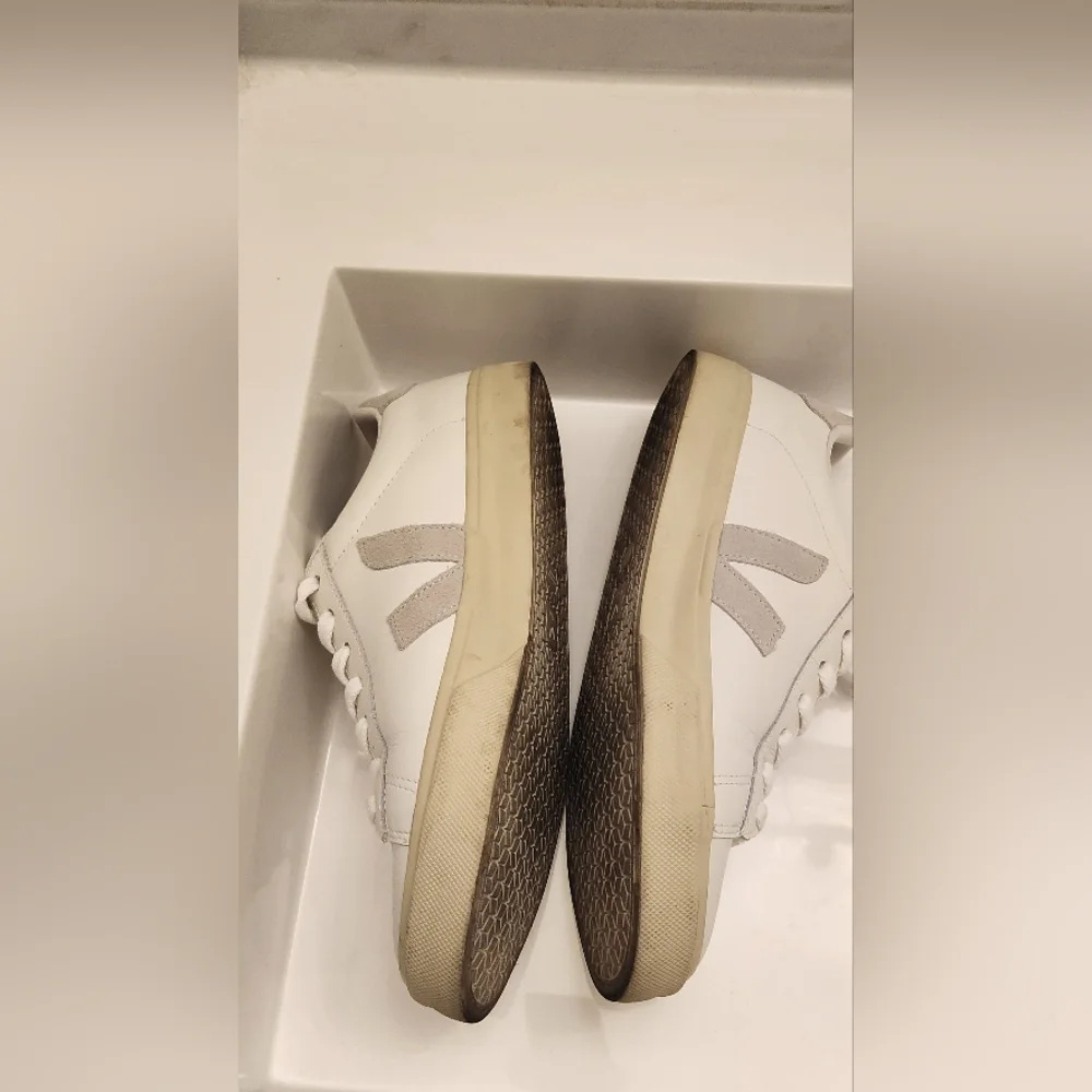 Veja Campo Sneaker Extra White/Natural Suede - Picture 3 of 8